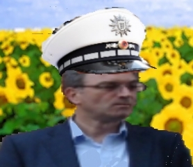 Oberbürgermeistergreencityfreiburgordnungshüter Dieter Salomon (Collage, RDL)